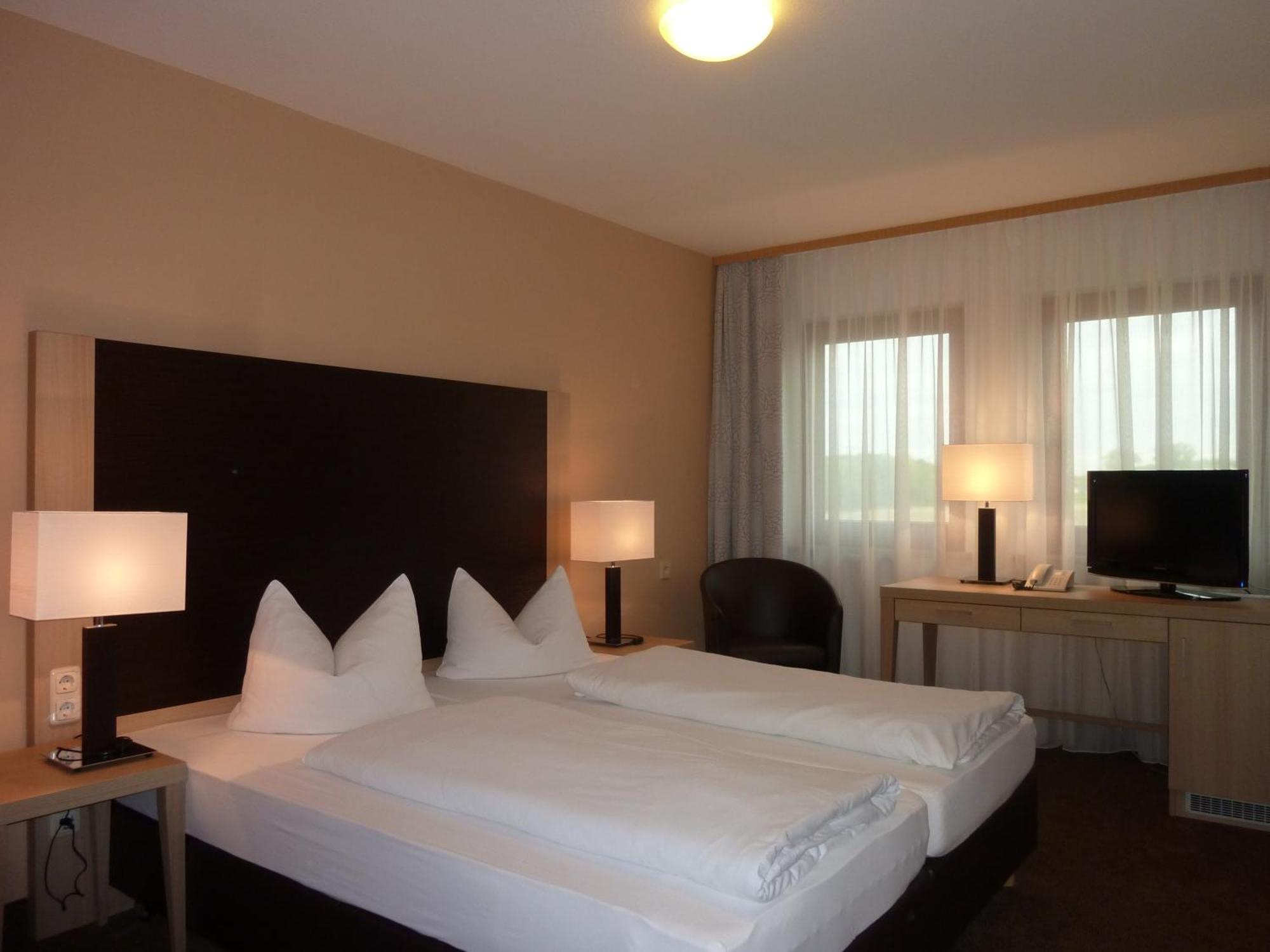 Sindersdorfer Hof Otel Hilpoltstein Dış mekan fotoğraf