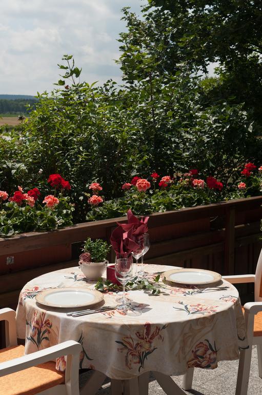 Sindersdorfer Hof Otel Hilpoltstein Dış mekan fotoğraf